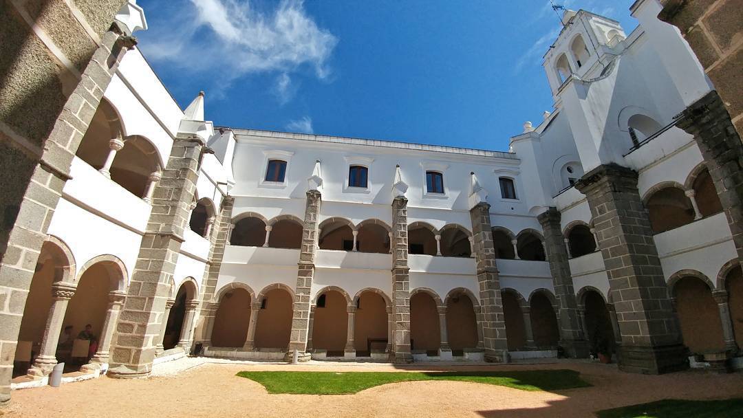 Convento Do Espinheiro, Historic Hotel & Spa Évora Exterior foto
